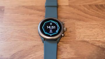 Fossil Sport reviewed by ExpertReviews