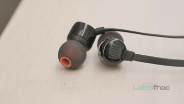 Test JBL T110