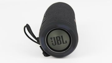 JBL Flip 3 test par SoundGuys