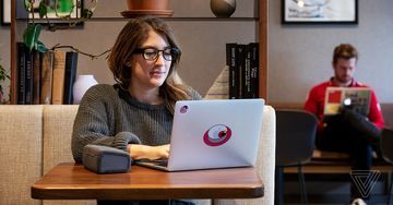 North Focals test par The Verge North Focals test par The Verge