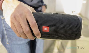 JBL Charge 4 test par Labo Fnac JBL Charge 4 test par Labo Fnac