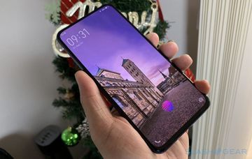 Vivo Nex test par SlashGear