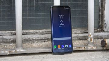 Samsung Galaxy S8 Plus test par ExpertReviews