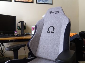 Secretlab Omega test par Windows Central