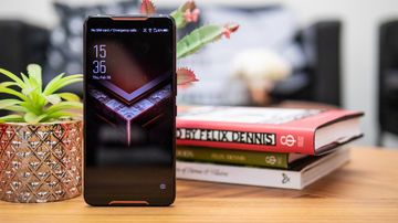 Asus ROG Phone reviewed by ExpertReviews