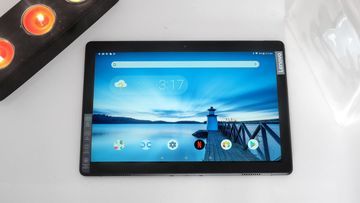 Lenovo Tab P10 test par Trusted Reviews