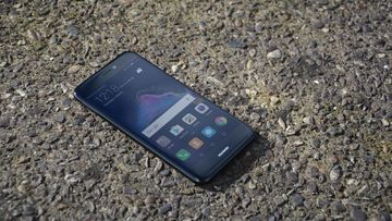Huawei P8 Lite test par ExpertReviews Huawei P8 Lite test par ExpertReviews
