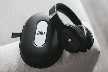 PSB M4U 8 test par PCWorld.com