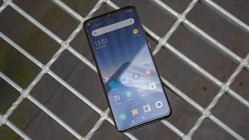 Xiaomi Mi 9 test par ExpertReviews