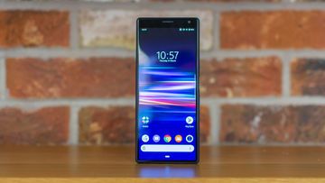 Sony Xperia 10 Plus test par ExpertReviews