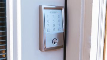 Deadbolt reviewed by CNET USA