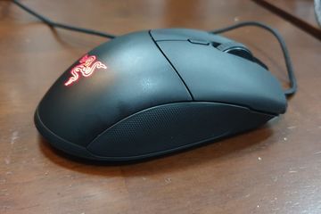Razer Basilisk Essential test par Trusted Reviews Razer Basilisk Essential test par Trusted Reviews