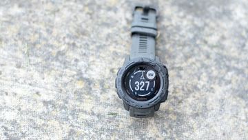 Garmin Instinct test par ExpertReviews Garmin Instinct test par ExpertReviews
