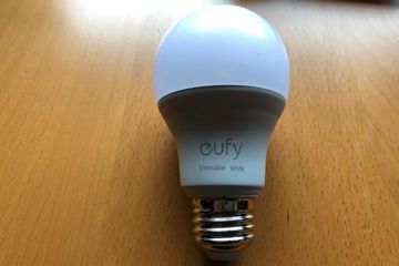 Eufy Lumos Smart Bulb test par PCWorld.com Eufy Lumos Smart Bulb test par PCWorld.com