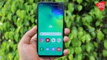 Samsung Galaxy S10e test par IndiaToday