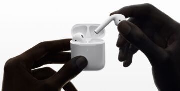 Apple AirPods 2 reviewed by Absolute Geeks