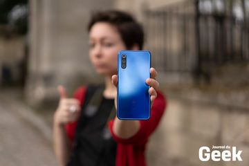 Xiaomi Mi 9 SE test par Journal du Geek Xiaomi Mi 9 SE test par Journal du Geek