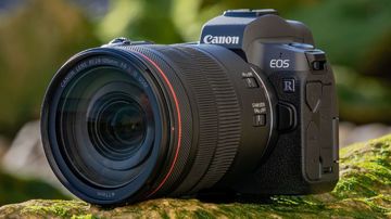 Canon EOS R test par ExpertReviews