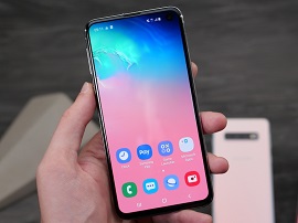 Samsung Galaxy S10e test par CNET France Samsung Galaxy S10e test par CNET France