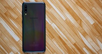 Samsung Galaxy A70 reviewed by 91mobiles.com