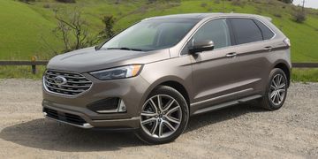 Ford Edge testé par CNET USA Ford Edge testé par CNET USA