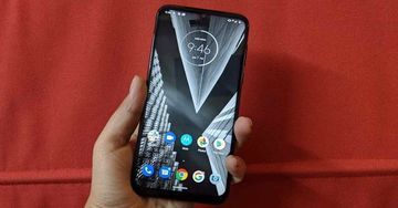 Motorola G8 Plus Review: 1 Ratings, Pros and Cons