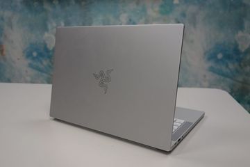 Razer Blade Stealth test par Trusted Reviews