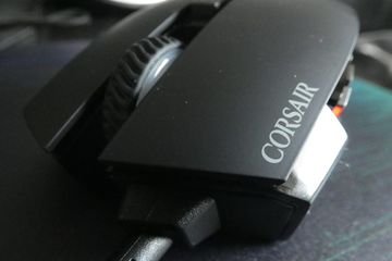 Corsair Scimitar RGB test par Trusted Reviews Corsair Scimitar RGB test par Trusted Reviews