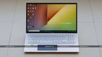 Asus VivoBook S15 test par Gadgets360