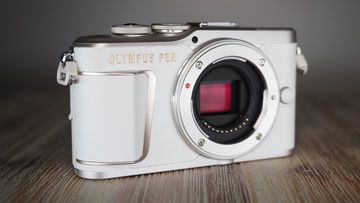 Olympus PEN E-PL10 Review: 1 Ratings, Pros and Cons