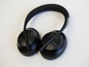 Test Bose Headphones 700