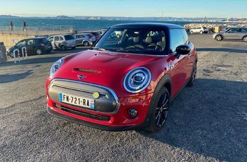 Mini Cooper SE im Test: 4 Bewertungen, erfahrungen, Pro und Contra