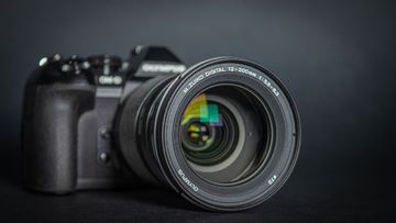Olympus Zuiko 12-200 mm Review: 1 Ratings, Pros and Cons