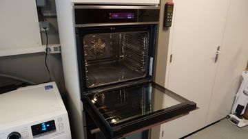 Test Electrolux EOB9S31WX