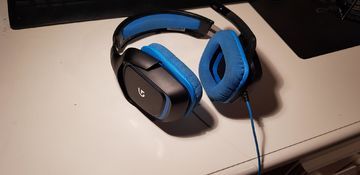 Logitech G430 test par LeCafeDuGeek Logitech G430 test par LeCafeDuGeek