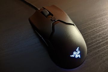 Razer Viper Mini test par PCWorld.com Razer Viper Mini test par PCWorld.com