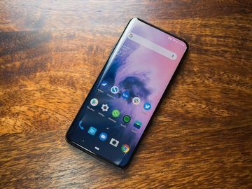 OnePlus 8 Review: 43 Ratings, Pros and Cons