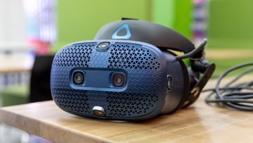 HTC Vive Cosmos test par ExpertReviews