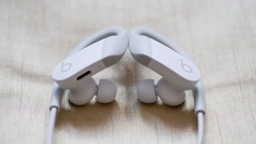 Beats Powerbeats test par ExpertReviews Beats Powerbeats test par ExpertReviews