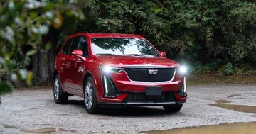 Test Cadillac XT6