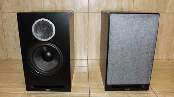 Test Elac Debut Reference DBR62