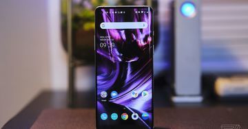 OnePlus 8 test par The Verge OnePlus 8 test par The Verge