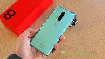 OnePlus 8 test par AndroidWorld OnePlus 8 test par AndroidWorld