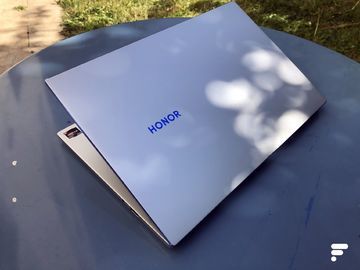 Honor MagicBook 14 Review : List of Ratings, Pros and Cons Honor MagicBook 14 Review : List of Ratings, Pros and Cons