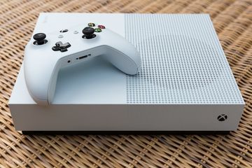 Microsoft Xbox One S test par Pocket-lint