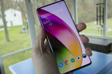 OnePlus 8 Pro test par PCWorld.com