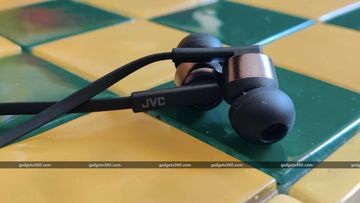 JVC HA-FX65BN Review: 1 Ratings, Pros and Cons