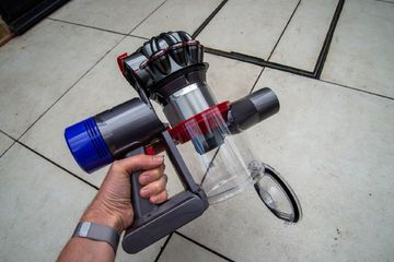 Dyson V7 test par Trusted Reviews