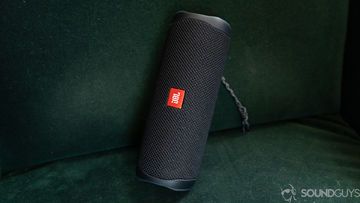 JBL Flip 5 test par SoundGuys