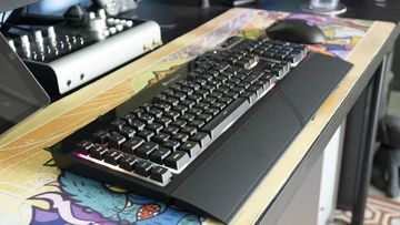 Test Corsair K57